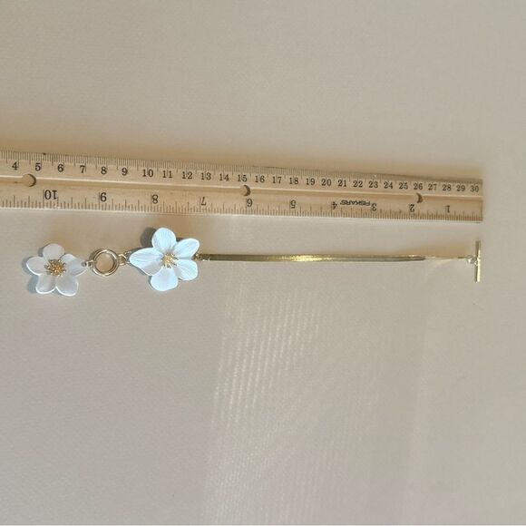 Elegant Floral Gold and White Anklet S872 - Picture 4 of 4